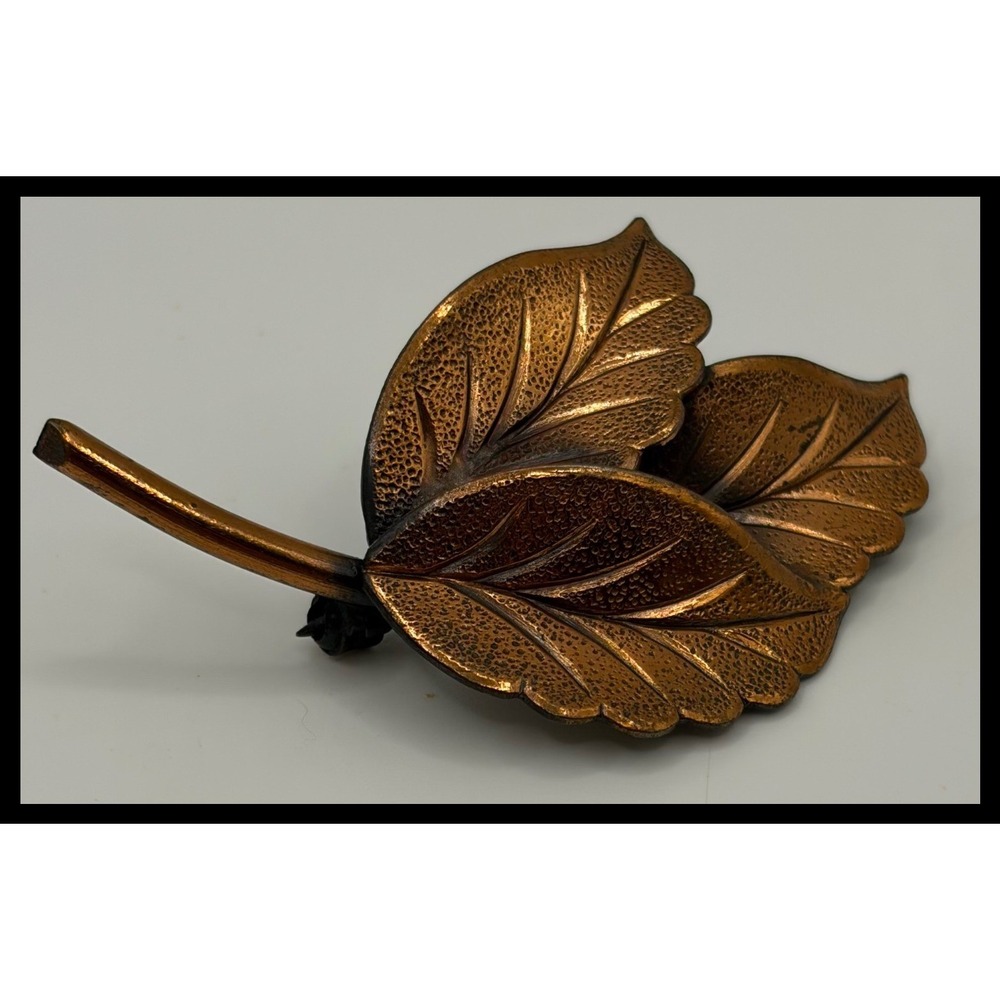 Unbranded Leaf Brooch‎ Pin Copper Tone Textured Fall Botanical Accessory